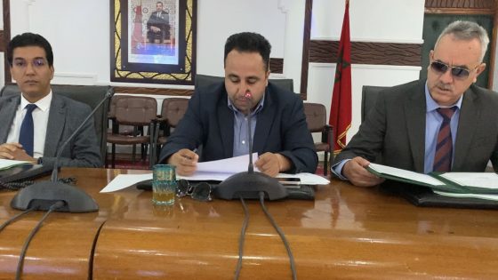 إنعقاد الدورة العادية لمجموعة الجماعات التعاون بإقليم تاونات بالمصادقة على جل نقاط جدول الأعمال بالإجماع…