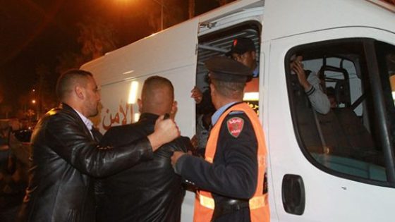 انتحال صفة يوقع شخصا بالبيضاء