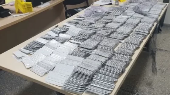 إحباط عملية تهريب 15 ألف قرص مهلوس