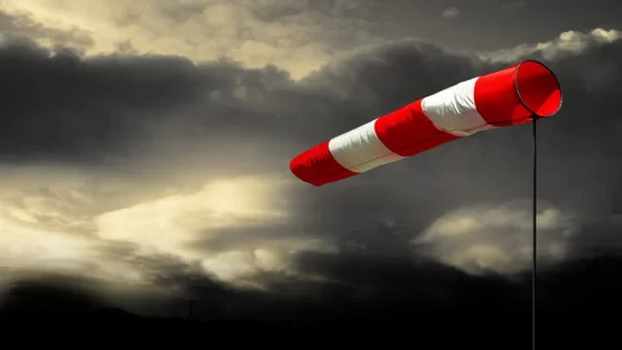 نشرة إنذارية: رياح قوية بشمال المملكة المغربية