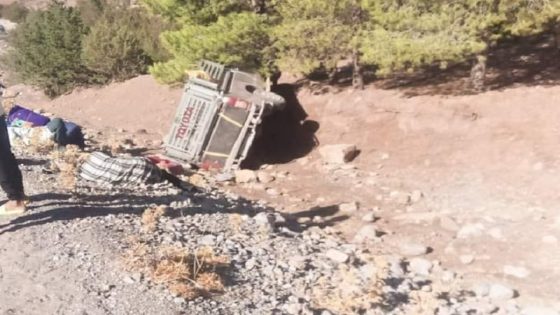 انقلاب عربة فلاحية تودي بحياة قتيل و 13 مصاب حالتهم متفاوتة الخطورة