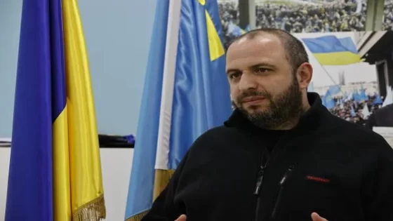 الرئيس الأوكراني يعين مسلما وزيرا للدفاع بدل اليهودي ريزنيكوف