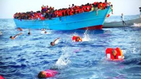 إنقاذ 141 مهاجرا في عرض البحر بجنوب غرب الداخلة من قبل وحدة البحرية الملكية