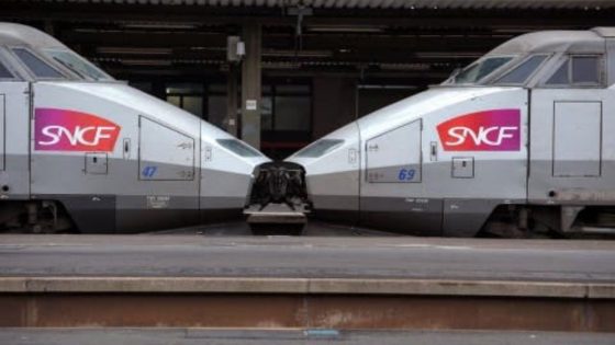 إضراب مفاجيء لموظفي السكك الحديدية بفرنسا