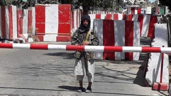 طالبان تعيد عقوبات الإعدام العلنية: إعدام رجلين بالرصاص أمام حشد في ملعب كرة قدم