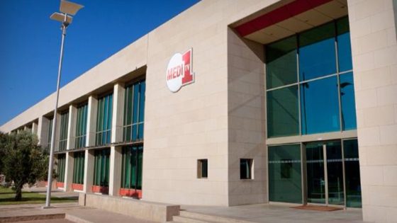 “ميدي 1 تيفي” توضح ملابسات خطأ بثها وتنفي الإساءة للملك