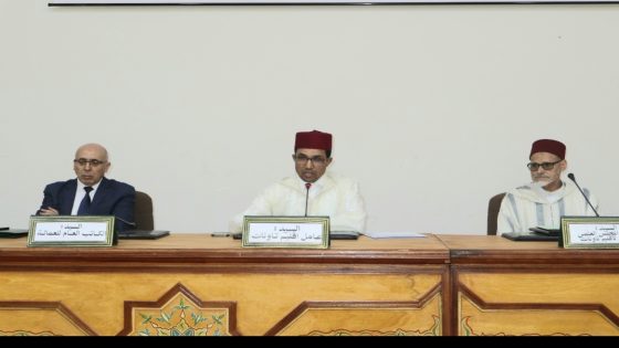   تنظيم حفل توديع الحجاج المتوجهين إلى الديار المقدسة لأداء مناسك الحج التابعين لإقليم تاونات