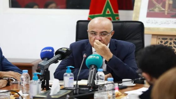 تأزم العلاقة بين طلبة الطب و الصيدلة ووزير التعليم
