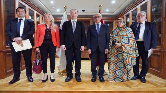 رئيس مجلس النواب ورئيس برلمان فنلندا يبحثان سبل تعزيز التعاون بين المؤسستين التشريعيتين