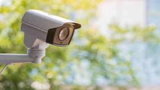 تحقيقات مكثفة حول صفقة مشبوهة لتوريد وتركيب كاميرات المراقبة في فاس مكناس