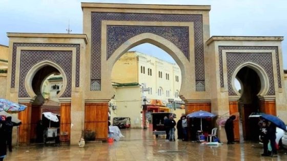 مقاطعة الساكنة والتجار تُفشل مواقف السيارات الجديدة بفاس العتيقة