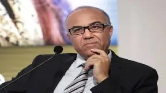 وزير التعليم العالي يعيد أزمة طلبة الطب إلى نقطة الصفر بامتحانات مفاجئة