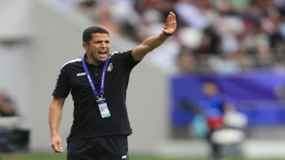أسباب وخلفيات استقالة الحسين عموتة من تدريب المنتخب الأردني