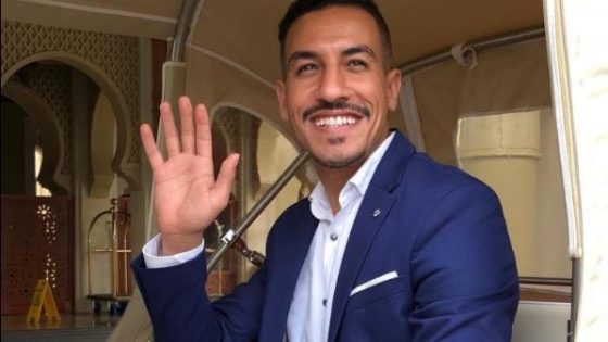 الكوميدي يسار يحتفل بإدراج سيرته الذاتية في امتحان السادس ابتدائي، وسط انتقادات واسعة