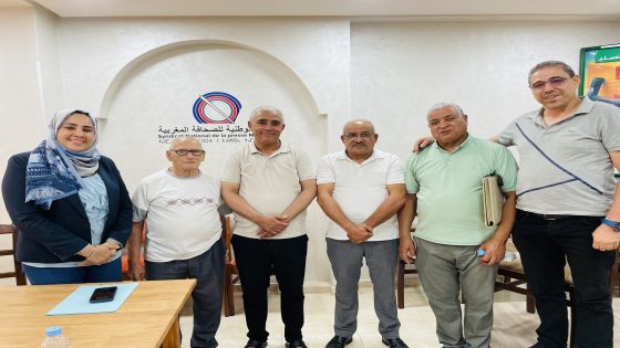 رئيس النقابة الوطنية للصحافة المغربية في لقاء خاص مع أعضاء اللجنة التنظيمية للمناظرة الرابعة للإعلام