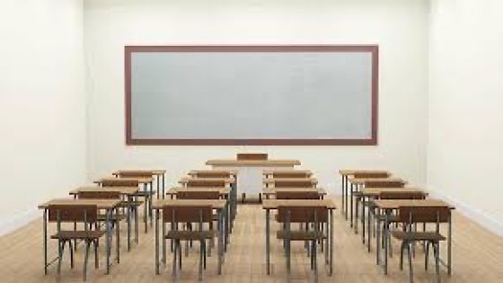 إضراب شامل في التعليم وتنسيق وطني يدعو للاحتجاج