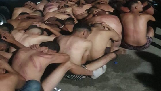 السلطات المغربية توضح ملابسات صور متداولة لشبان شبه “عراة” بعد اتهامات بالتعذيب