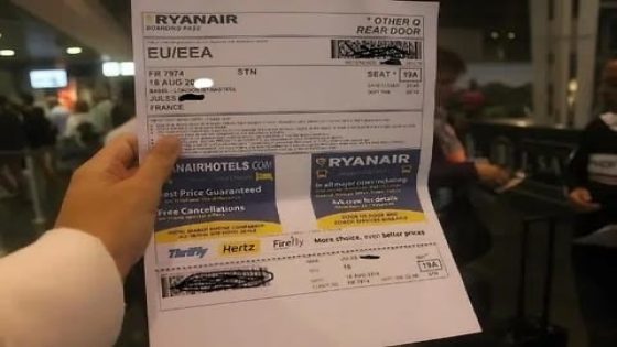 شركة “ريانير” تلغي التذاكرالورقية وتفرض الهواتف الذكية على المسافرين