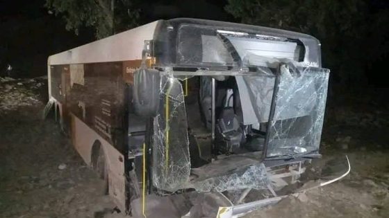 مطالب ملحة بتجديد أسطول النقل الحضري بفاس بعد حادث انقلاب حافلة