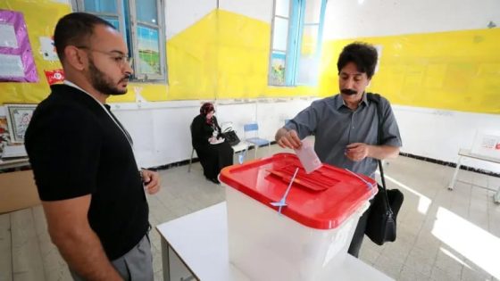 الانتخابات الرئاسية في تونس: هل تسير البلاد نحو تكريس السلطة أم تعزيز الديمقراطية؟