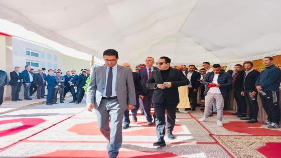 عامل إقليم تاونات يعطي الإنطلاقة لمشاريع إجتماعية بغلاف مالي يفوق 16 مليون درهم بمناسبة  تخليد الذكرى 49 لإنطلاق المسيرة الخضراء المظفرة    