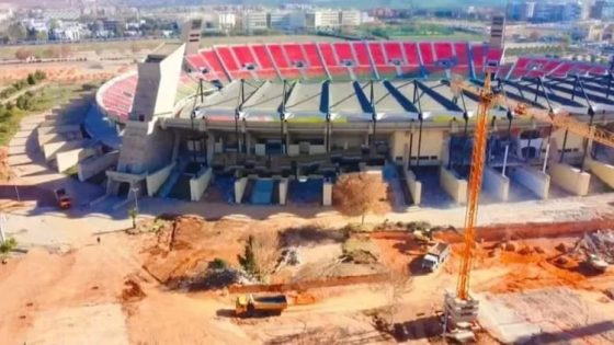 ملعب فاس بين التقييم العالمي والجدل المحلي