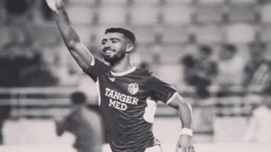 دفن لاعب اتحاد طنجة عبد اللطيف أخريف وسط حزن وجدل