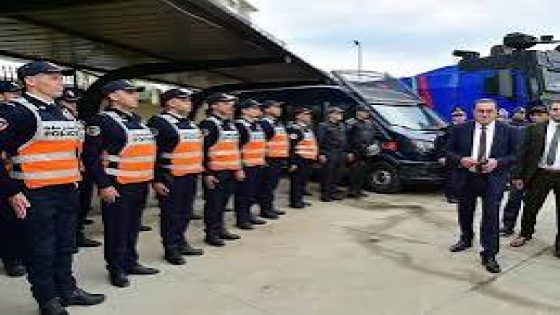 تعزيزات أمنية مشددة بفاس استعدادا لرأس السنة