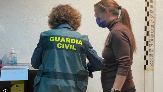 تفكيك شبكة لتزوير عقود العمل بإسبانيا واعتقال مغربية ضمن المتورطين