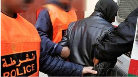 اعتقال منتحل صفة شرطي تورط في سرقات بالخطف