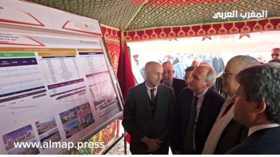 وزير التربية الوطنية رفقة والي جهة فاس مكناس يضع الحجر الأساس للثانوية التأهيلية النهضة باولاد الطيب