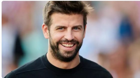 جيرارد بيكيه يحضر مباراة الدفاع الجديدي والمغرب الفاسي في الجديدة