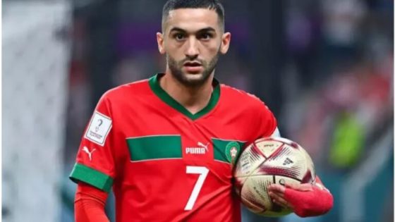 حكيم زياش يثير الجدل برسالة غامضة بعد استبعاده من المنتخب المغربي