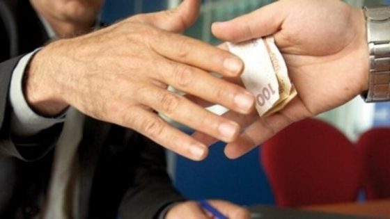 تفاصيل عملية توقيف شيخ قروي بتهمة الرشوة في ضواحي مكناس