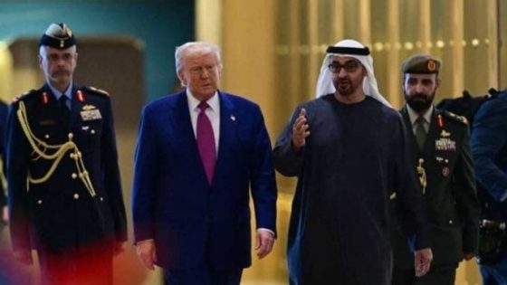 ترامب يختتم جولته الخليجية بزيارة الإمارات ويبحث التعاون مع محمد بن زايد