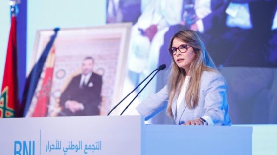 فاطمة خير بين الخشبة والمنصة.. حين تتحوّل السياسة إلى دراما من بطولة نجمة تلفزيونية