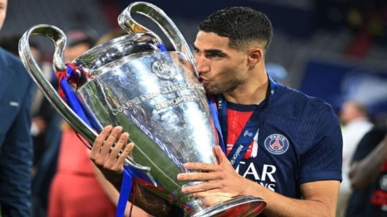 حكيمي يتألق ويتصدر قائمة أغلى المدافعين في العالم بقيمة سوقية تبلغ 80 مليون يورو