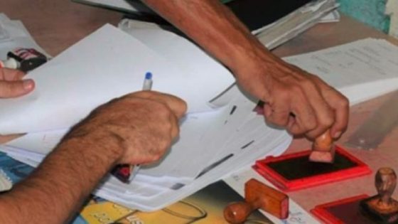 تفكيك شبكة مغربية تزور وثائق الميلاد للتمويه على السلطات الإسبانية