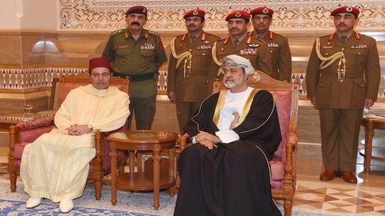 سلطان عمان يتمنى prosperity للمغرب: شراكة واعدة!