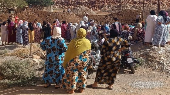 مأساة بني ملال: طفل يلقى حتفه وجده يصاب إثر انقلاب “تريبورتور” بمنحدر عين الغازيبني ملال