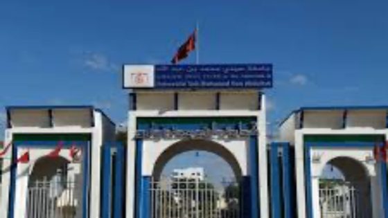 فضيحة “العطش الفاخر”.. كلية الشريعة بفاس تطلب آلاف قنينات الماء والمكسرات الفاخرة!