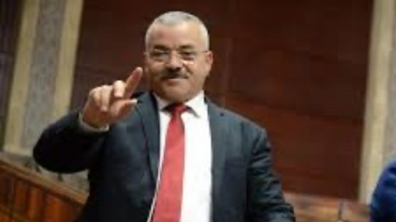 برلماني يثير الجدل بوزان: “إما شطح أو خلي المزون” لتبرير صرف المال العام