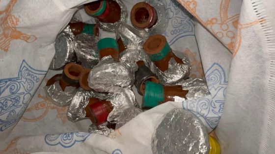 حرب على مقاهي الشيشا بمراكش.. مداهمات تنتهي بحجز العشرات من النرجيلات والمعسل