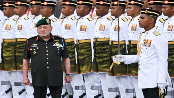 دعوة الملك الماليزي للرخاء والازدهار لشعبه