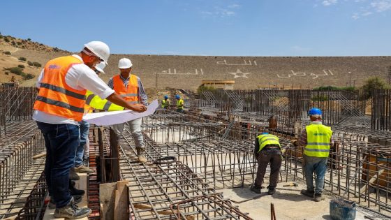 نقص اليد العاملة يؤثر على الأوراش الكبرى: كيف نحسن الوضع؟