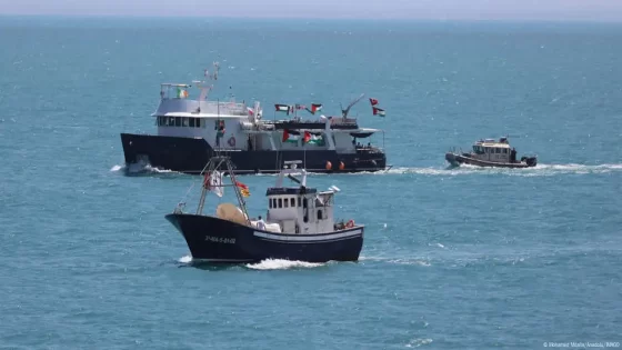 تحديات تقنية تعيق السفينة المغاربية وسط توقعات بالهجوم الإسرائيلي