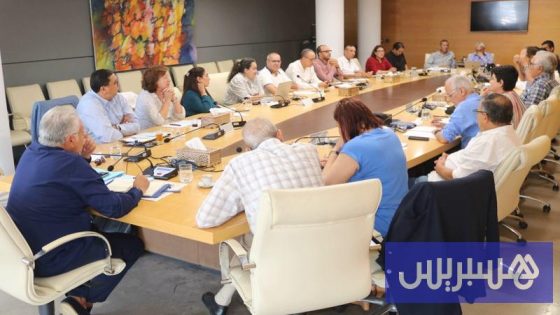 انتقادات حزب الكتاب لأداء المستشفيات: آراء وتحليلات