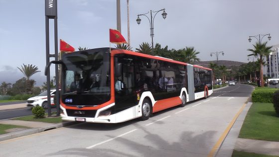 تصعيد المنافسة بين شركتين عملاقتين في النقل العمومي بأكادير