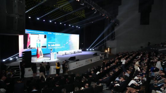 قمة باور تو إكس: كيف تعزز الرؤية الملكية ريادة المغرب في الطاقة