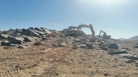 تدمير نقوش صخرية قديمة بجماعة تغجيجت بكلميم